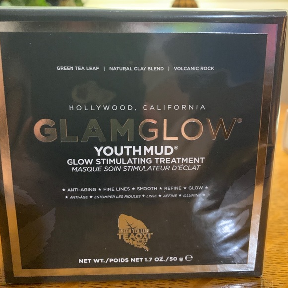 Price Drop, Was $50!!GLAM GLOW BUNDLE!!! - Picture 2 of 12